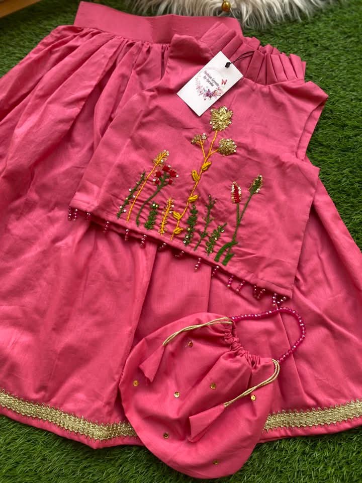 Lehnga Choli With Hand Embroidery+Sitara Work & Potli