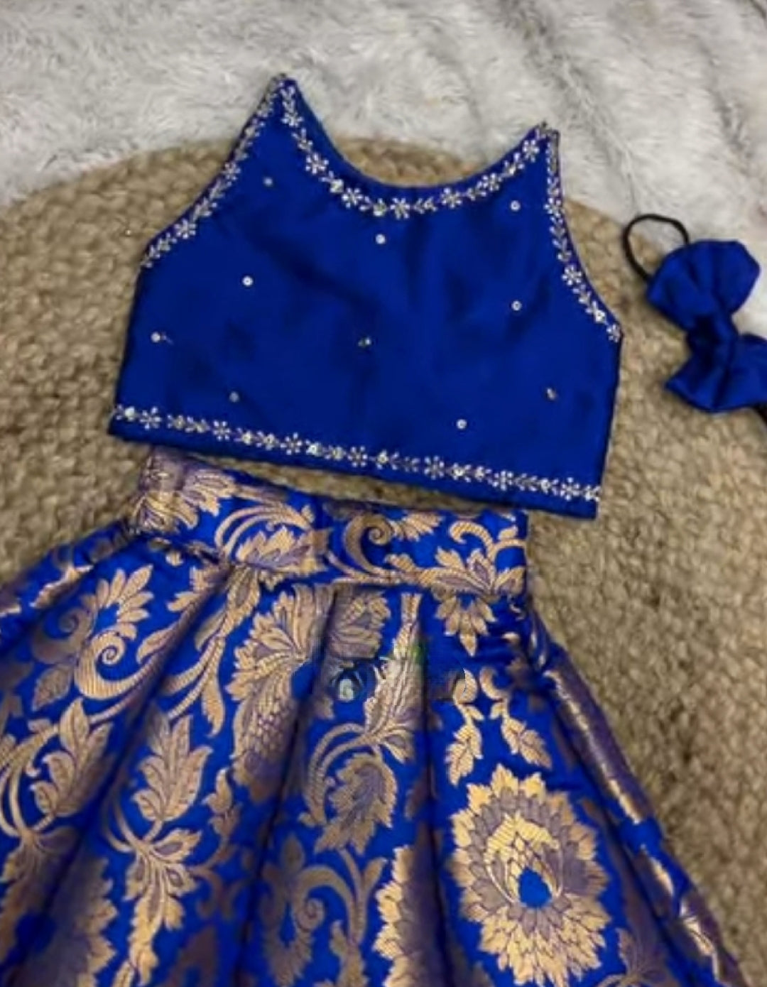 Hand Embroidered Choli With Banarsi Lehnga Dress